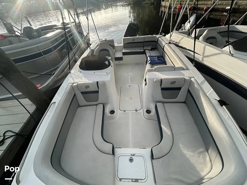 Slide: The Image of Hurricane SS 192 RL 2022 - 15633554