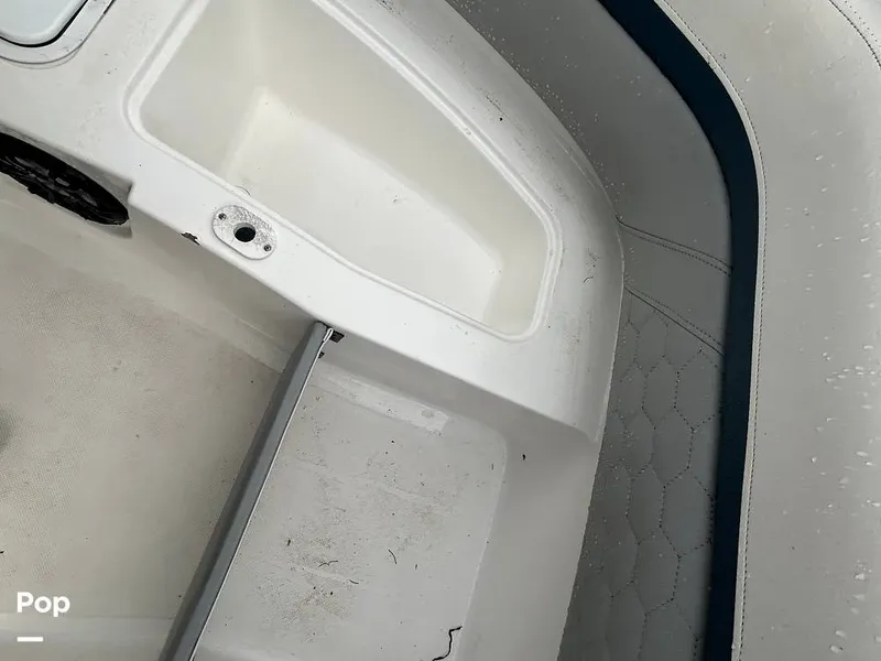 Slide: The Image of Hurricane SS 192 RL 2022 - 15633591