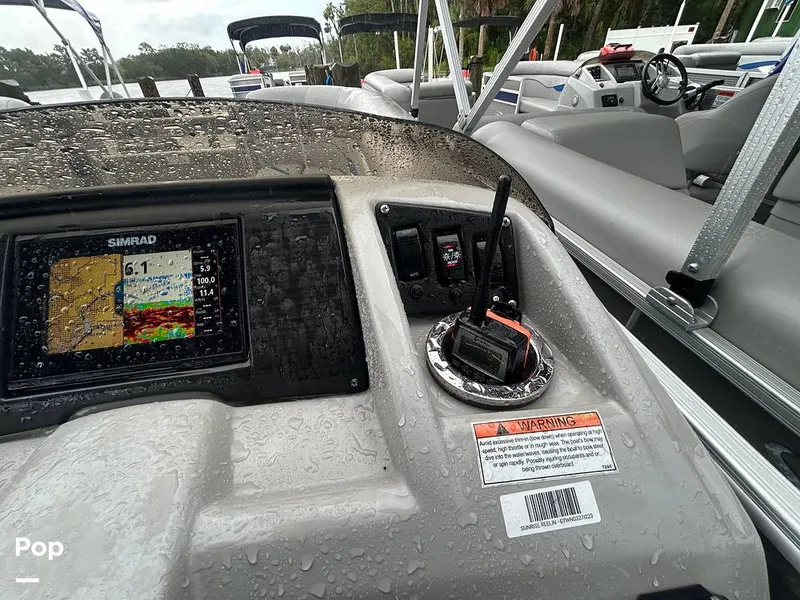 Slide: The Image of Bennington 22S 2023 - 15634060