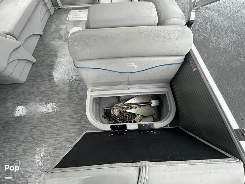 Slide: The Image of Bennington 22S 2023 - 15634053