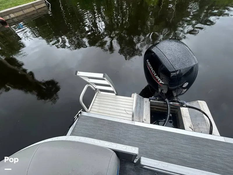 Slide: The Image of Bennington 22S 2023 - 15634035