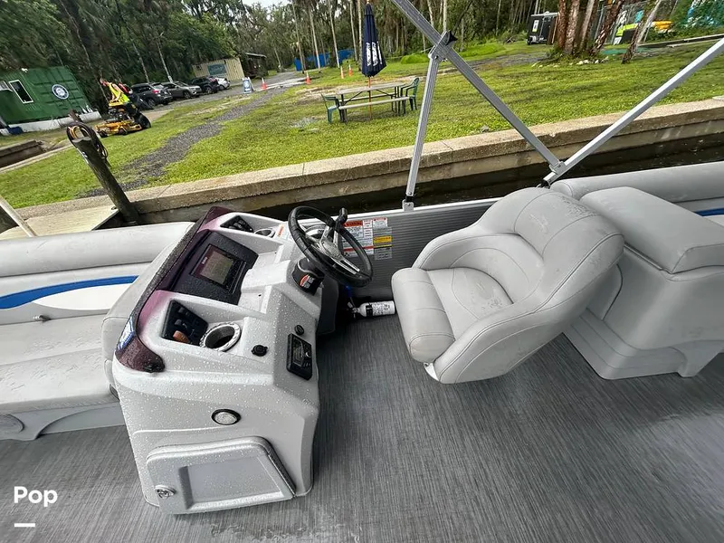 Slide: The Image of Bennington 22 SSR 2023 - 15633740