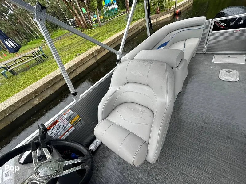 Slide: The Image of Bennington 22 SSR 2023 - 15633741