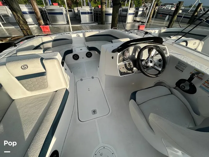 Slide: The Image of Hurricane SS 192 RL OB 2023 - 15633675