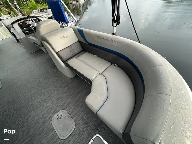 Slide: The Image of Bennington 22 SS 2023 - 15628898