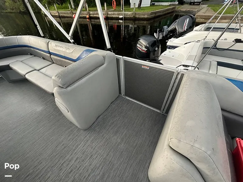 Slide: The Image of Bennington 22 SS 2023 - 15628886