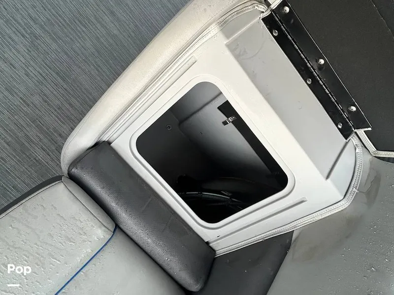 Slide: The Image of Bennington 22 SS 2023 - 15628906