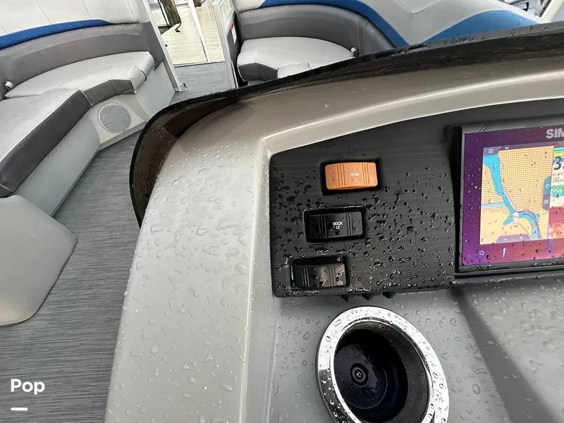 Slide: The Image of Bennington 22 SS 2023 - 15628914