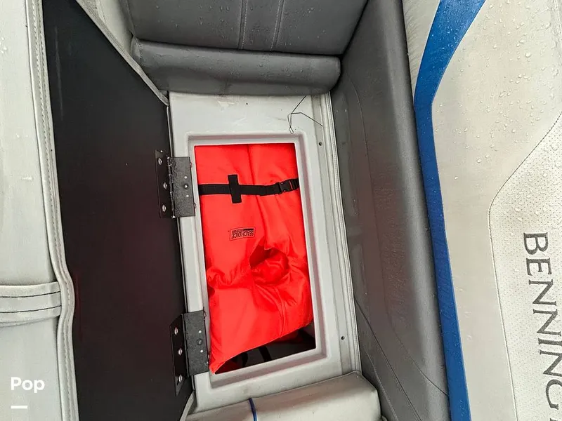 Slide: The Image of Bennington 22 SS 2023 - 15628925