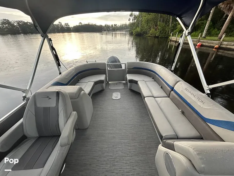 Slide: The Image of Bennington 22 SS 2023 - 15628889