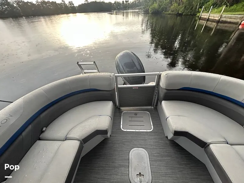 Slide: The Image of Bennington 22 SS 2023 - 15628892