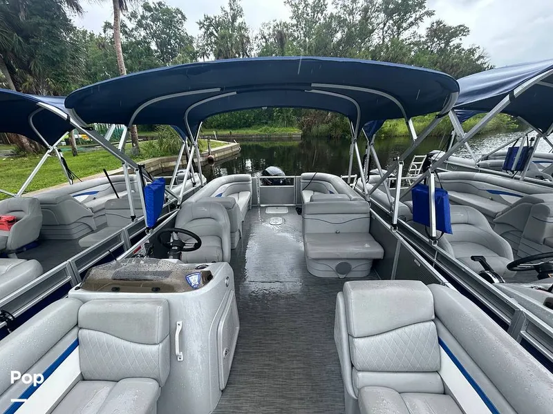 Slide: The Image of Bennington 22 SS 2023 - 15633851