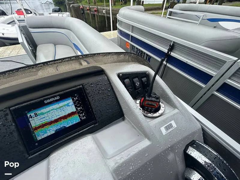 Slide: The Image of Bennington 22 SS 2023 - 15633900