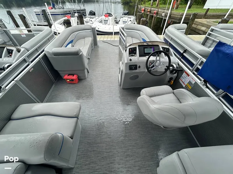 Slide: The Image of Bennington 22 SS 2023 - 15633873