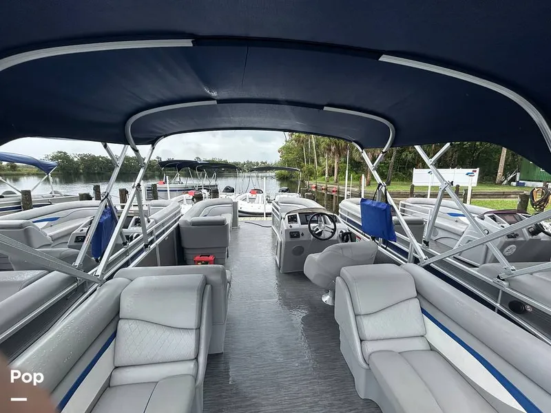 Slide: The Image of Bennington 22 SS 2023 - 15633863