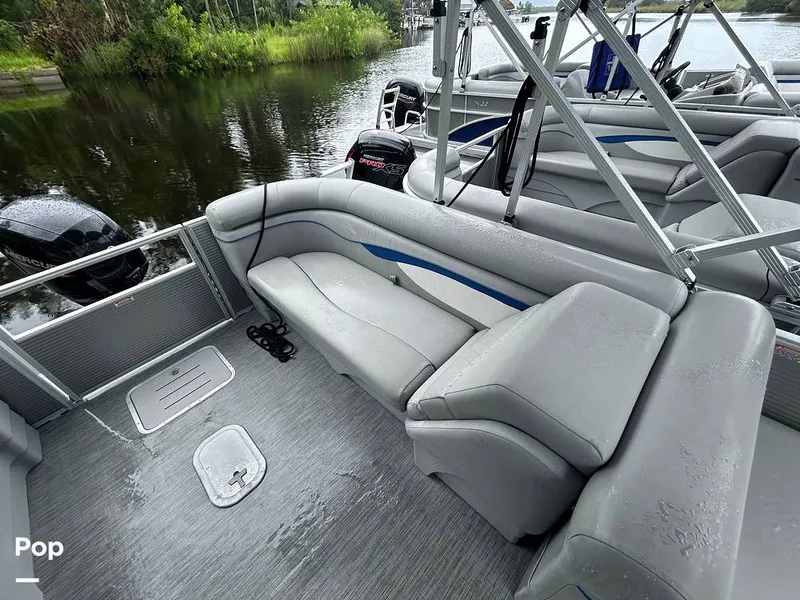 Slide: The Image of Bennington 22 SS 2023 - 15633856