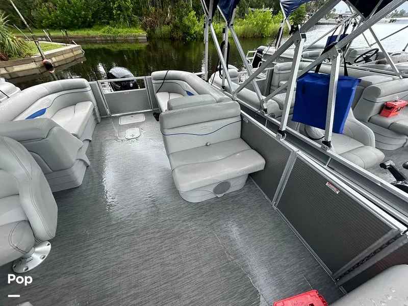 Slide: The Image of Bennington 22 SS 2023 - 15633853