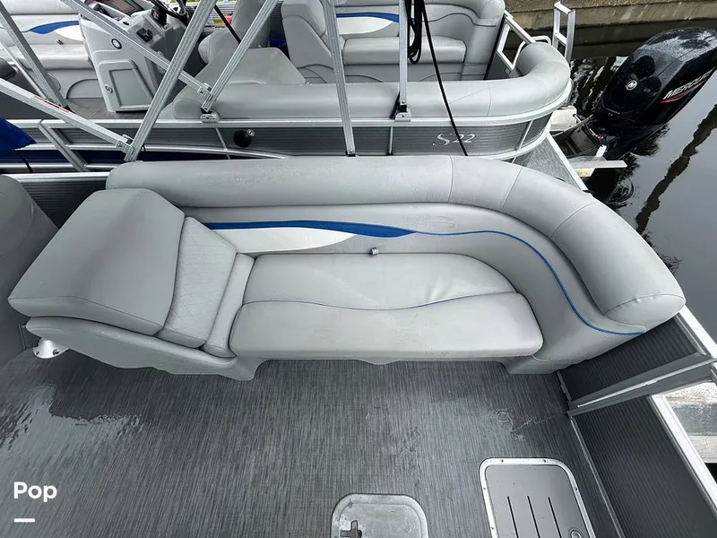 Slide: The Image of Bennington 22 SS 2023 - 15633868