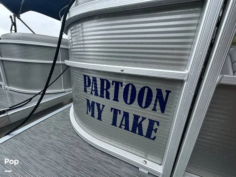 Slide: The Image of Bennington 22 SS 2023 - 15633861