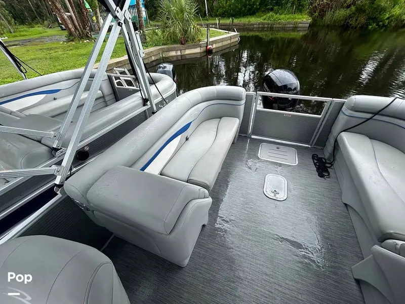 Slide: The Image of Bennington 22 SS 2023 - 15633855