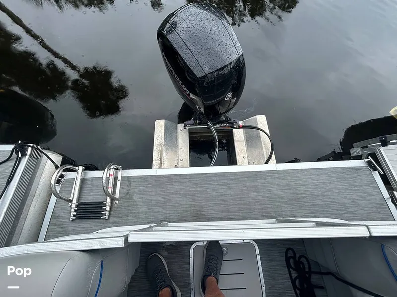 Slide: The Image of Bennington 22 SS 2023 - 15633857