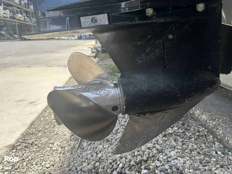 Slide: The Image of Boston Whaler 210 Montauk 2024 - 15585013