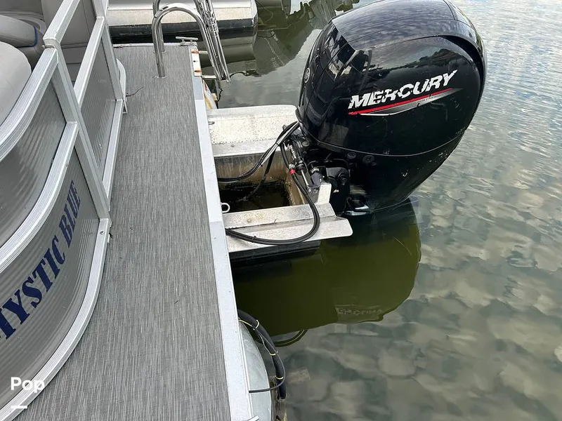 Slide: The Image of Bennington 22 S 2023 - 15678648