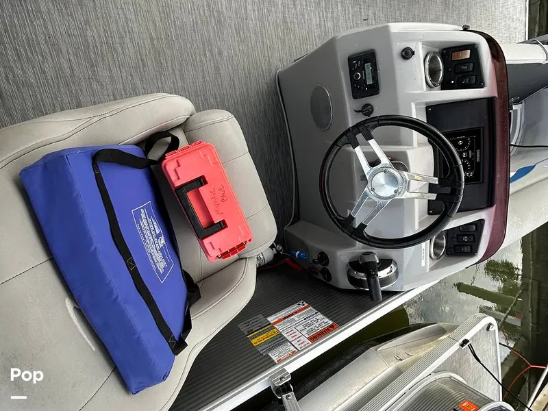 Slide: The Image of Bennington 22 S 2023 - 15678669