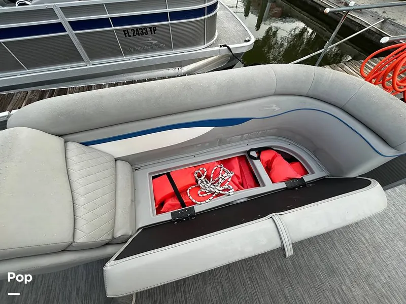 Slide: The Image of Bennington 22 S 2023 - 15678684