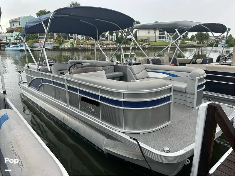 The Image of Bennington 22 S 2023 - 15638961