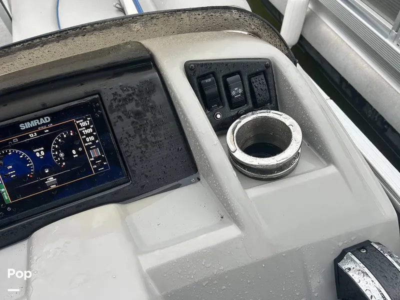 Slide: The Image of Bennington 22 S 2023 - 15639002