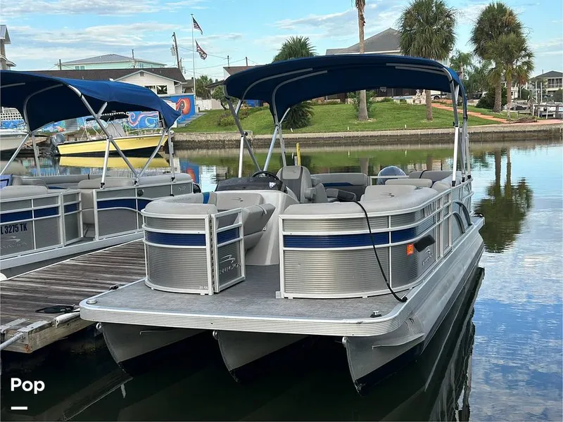 The Image of Bennington 22 SX 2023 - 15678706