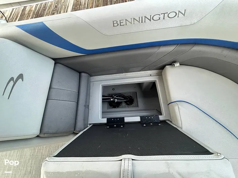 Slide: The Image of Bennington 22 SX 2023 - 15678721