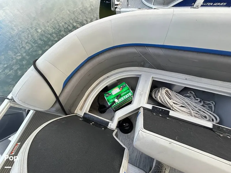 Slide: The Image of Bennington 22 SX 2023 - 15678725