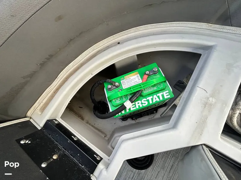 Slide: The Image of Bennington 22 SX 2023 - 15678726