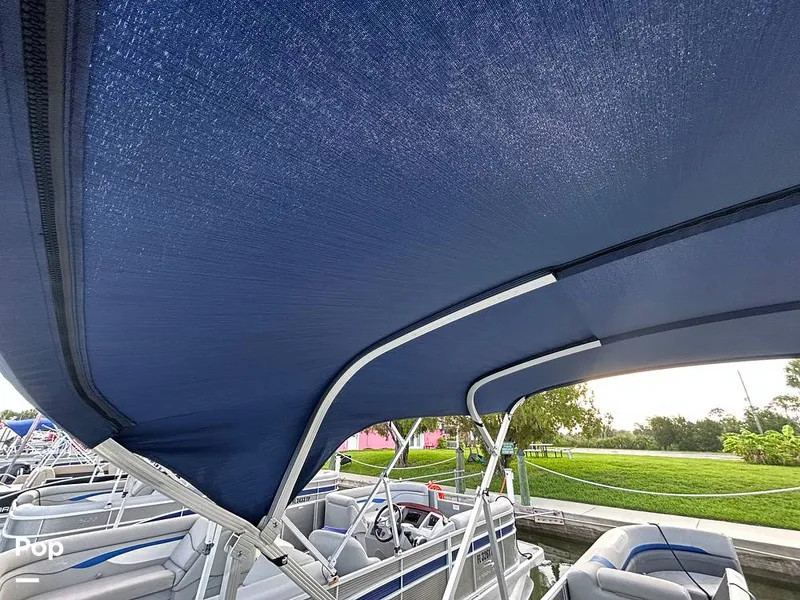 Slide: The Image of Bennington 22 SX 2023 - 15678732