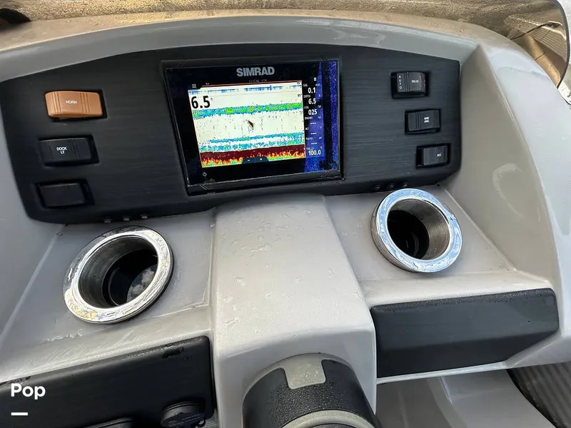 Slide: The Image of Bennington 22 SX 2023 - 15678742