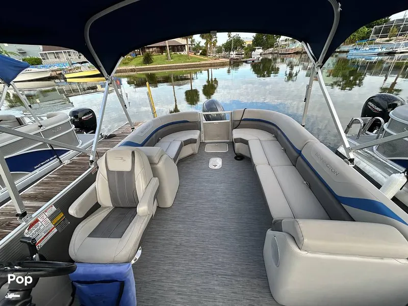 Slide: The Image of Bennington 22 SX 2023 - 15678770