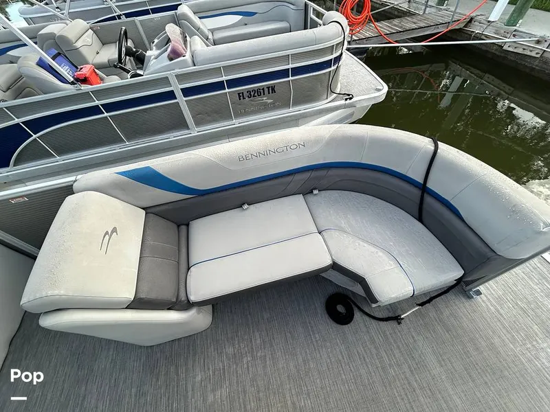 Slide: The Image of Bennington 22 SX 2023 - 15678752