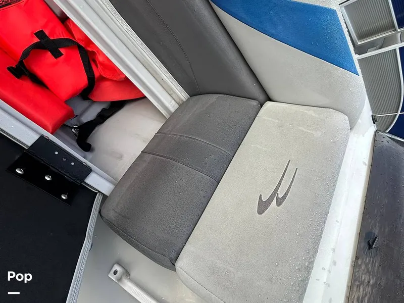 Slide: The Image of Bennington 22 SX 2023 - 15678760