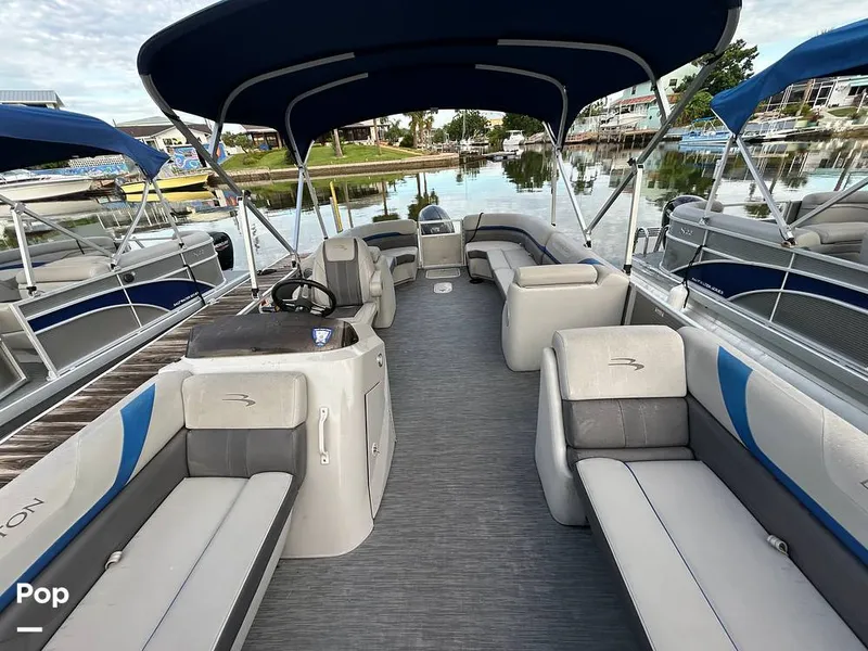 Slide: The Image of Bennington 22 SX 2023 - 15678766