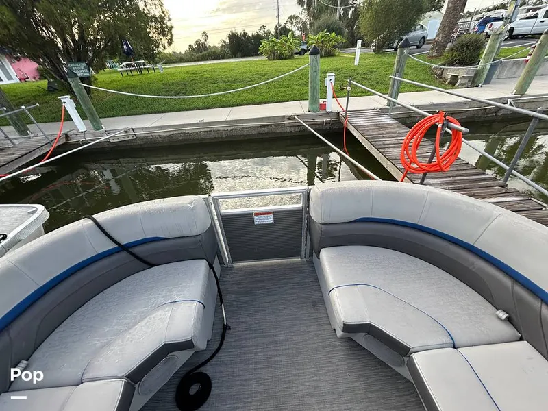 Slide: The Image of Bennington 22 SX 2023 - 15678781