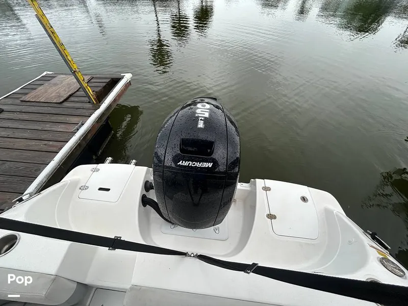 Slide: The Image of Hurricane SS 192 RL 2023 - 15643157