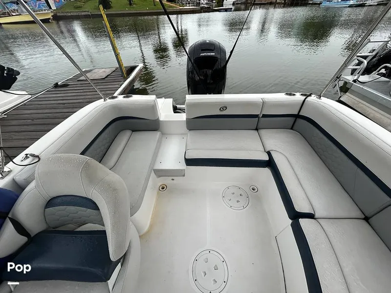 Slide: The Image of Hurricane SS 192 RL 2023 - 15643153