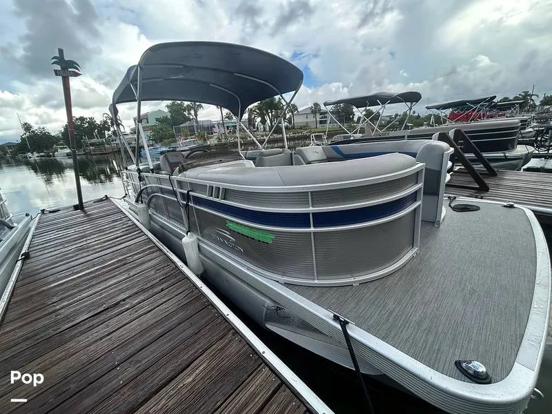 Slide: The Image of Bennington 22 SX 2023 - 15639024