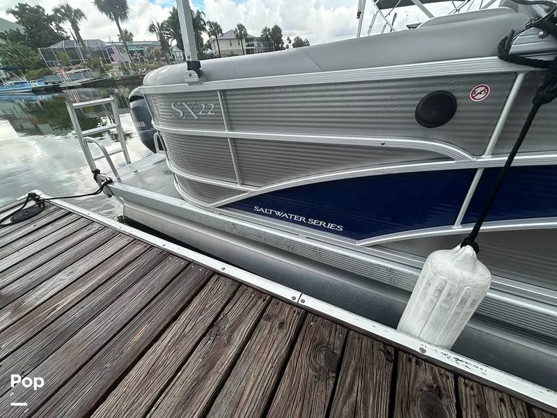 Slide: The Image of Bennington 22 SX 2023 - 15639027