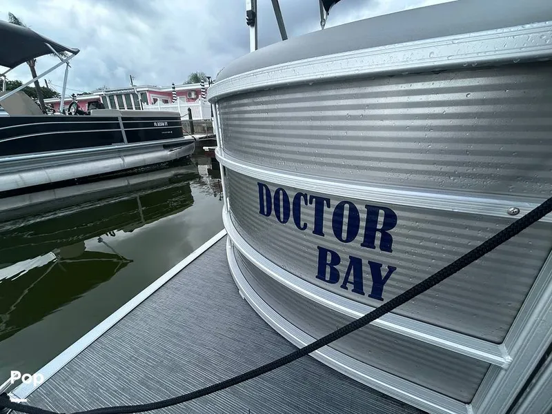 Slide: The Image of Bennington 22 SX 2023 - 15639035