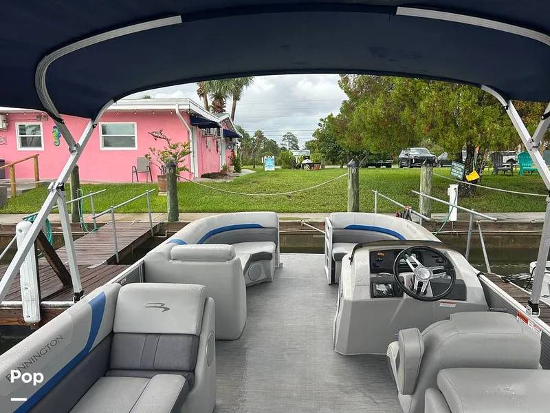 Slide: The Image of Bennington 22 SX 2023 - 15639038