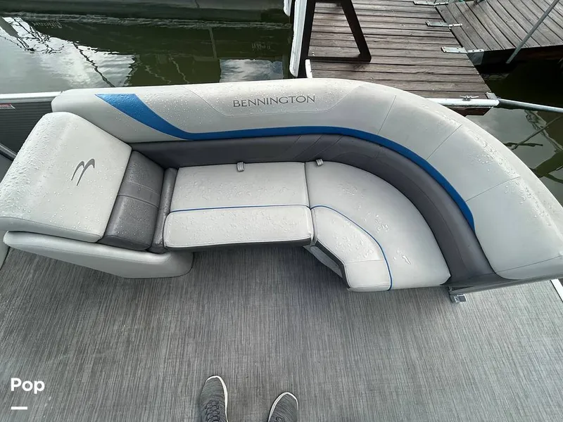 Slide: The Image of Bennington 22 SX 2023 - 15639047