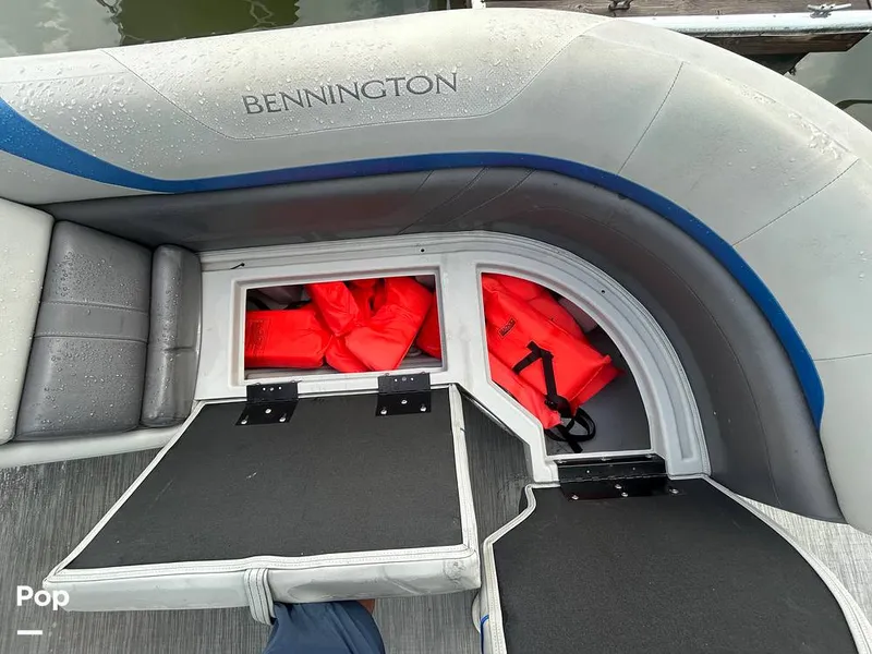 Slide: The Image of Bennington 22 SX 2023 - 15639048